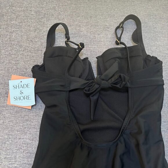 High Leg Balconette Underwire One Piece Swimsuit - Shade & Shore XS (0-2) - Picture 3 of 9